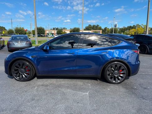 Used 2023 Tesla Model Y Performance image 8