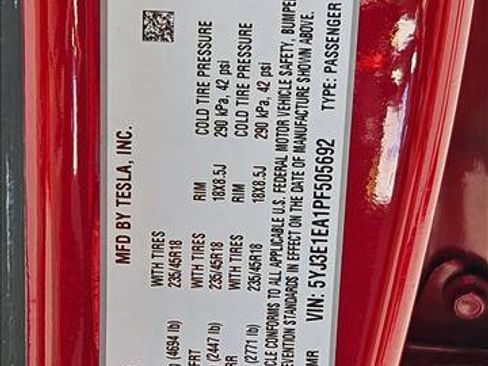 Used 2023 Tesla Model 3 Standard Range RWD image 26