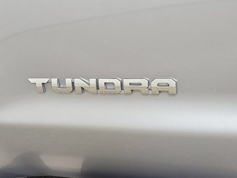 Used 2021 Toyota Tundra SR5 RWD image 9