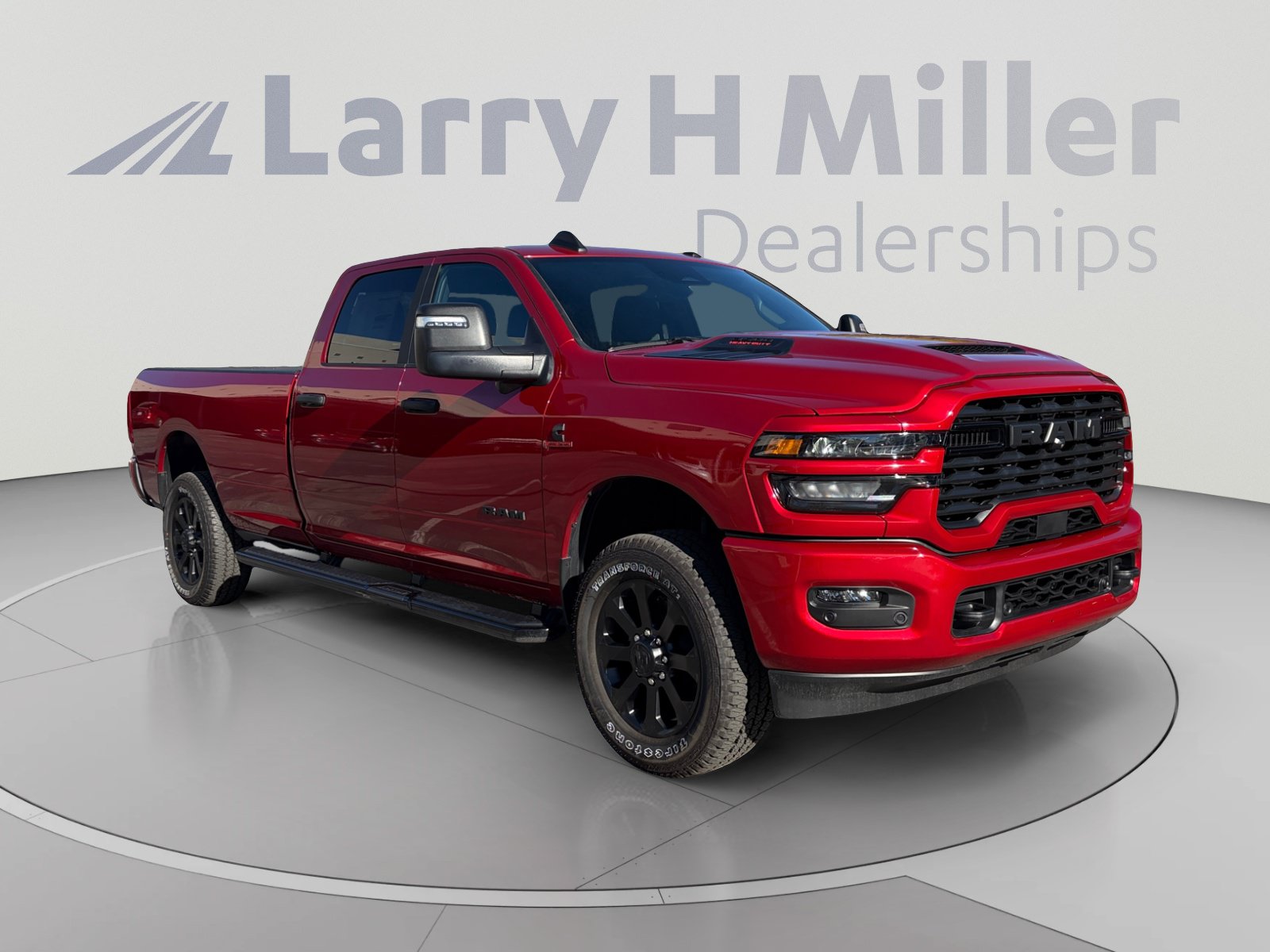 New 2026 RAM 3500 Big Horn AWD/4WD image 7