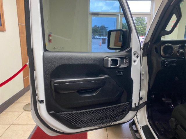 Used 2021 Jeep Gladiator Sport AWD/4WD image 12
