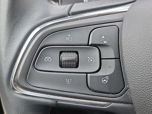 Used 2023 Buick Envision Preferred w/ Sport Touring Package AWD/4WD image 16