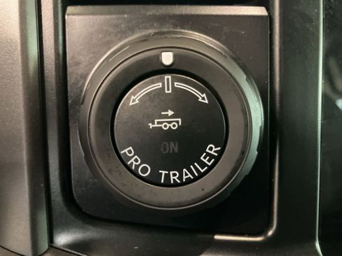 Used 2024 Ford F150 XLT w/ Mobile Office Package image 18