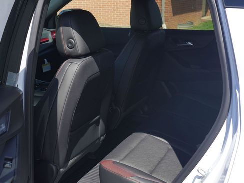 New 2026 Chevrolet Equinox RS w/ Convenience Package III image 26