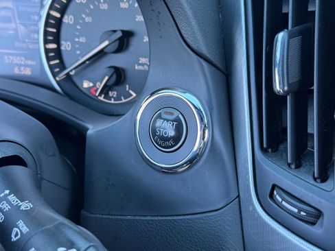 Used 2021 INFINITI Q60 3.0t Luxe w/ Essential Package image 25