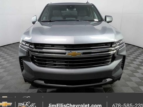 Certified 2024 Chevrolet Suburban LT RWD image 37