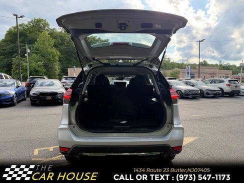 Used 2019 Nissan Rogue S AWD/4WD image 18