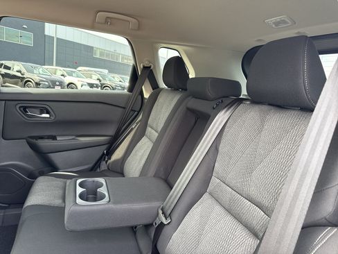 New 2026 Nissan Rogue SV w/ Cold Weather Package AWD/4WD image 33