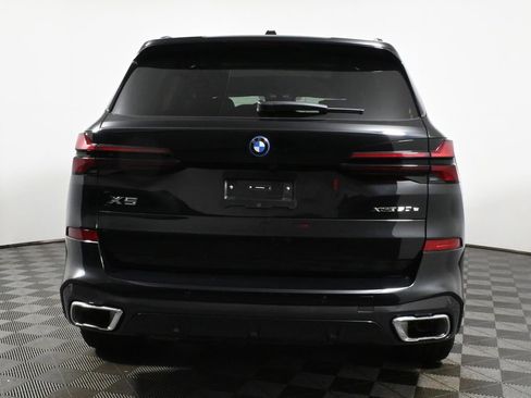 Used 2025 BMW X5 xDrive50e w/ M Sport Package image 6