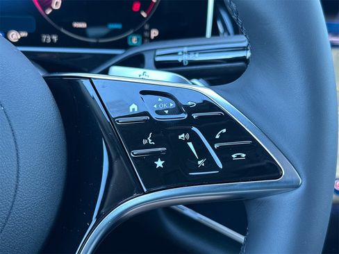 New 2026 Mercedes-Benz E 450 4MATIC Sedan image 27