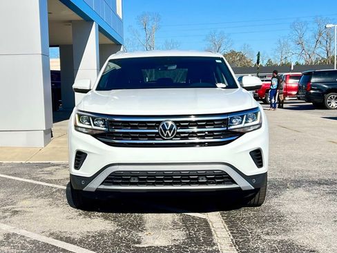 Used 2022 Volkswagen Atlas Cross Sport SE image 12