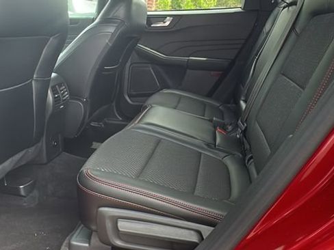 Used 2024 Ford Escape ST-Line w/ Tech Pack #1 FWD image 21