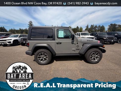 Used 2023 Jeep Wrangler Sport AWD/4WD image 4