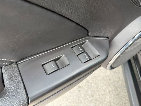Used 2012 Ford Mustang GT Premium w/ Security Pkg RWD image 15