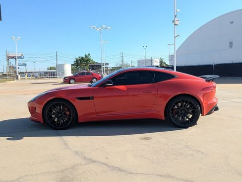 Used 2016 Jaguar F-TYPE R image 9