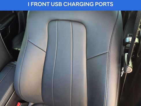 Used 2021 Mercedes-Benz A 220 4MATIC w/ Premium Package image 16