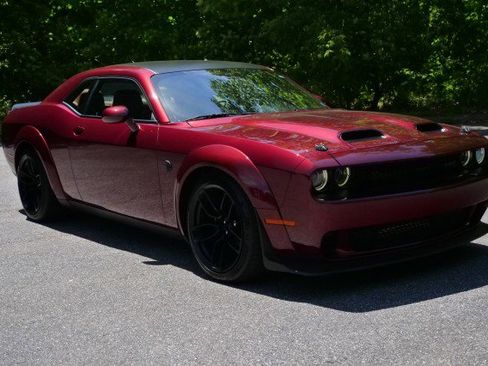 Used 2022 Dodge Challenger SRT Super Stock RWD image 4