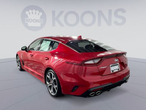 Used 2018 Kia Stinger GT1 image 4