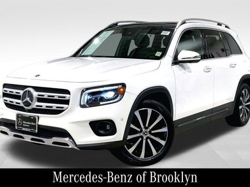 Certified 2023 Mercedes-Benz GLB 250 4MATIC image 3