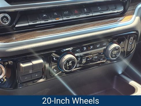 New 2026 Chevrolet Silverado 1500 RST image 4