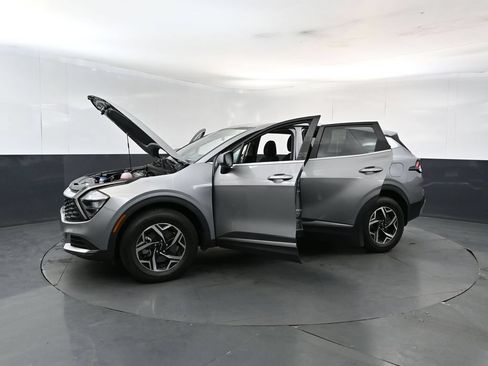 Certified 2023 Kia Sportage LX AWD/4WD image 27