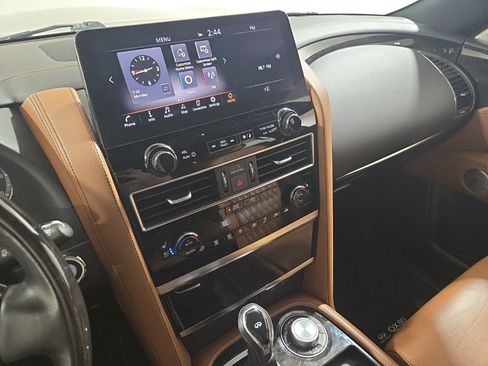Used 2023 INFINITI QX80 Sensory w/ Cargo Package AWD/4WD image 16