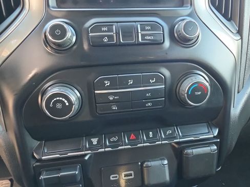 Used 2023 Chevrolet Silverado 2500 LT AWD/4WD image 26