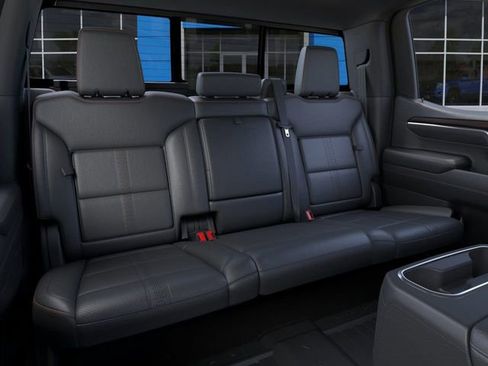 New 2026 Chevrolet Silverado 1500 High Country AWD/4WD image 17