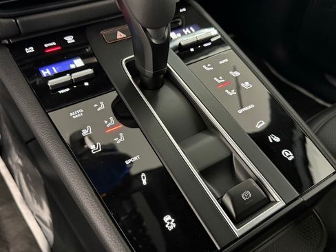 New 2026 Porsche Macan S image 35