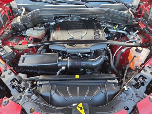 Used 2020 Alfa Romeo Stelvio Ti w/ Nero Edizione image 29