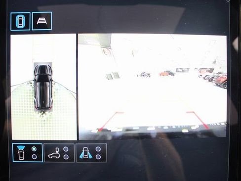 New 2026 GMC Terrain AT4 w/ Convenience Package III image 4