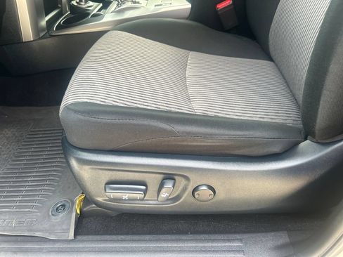 Certified 2024 Toyota 4Runner SR5 AWD/4WD image 30