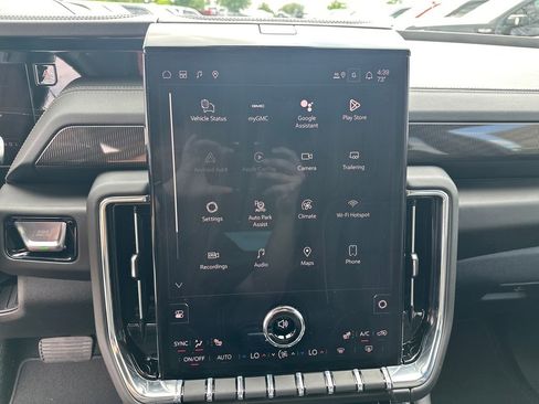 New 2026 GMC Yukon Elevation AWD/4WD image 23