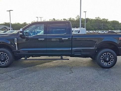 Certified 2024 Ford F350 Platinum AWD/4WD image 5