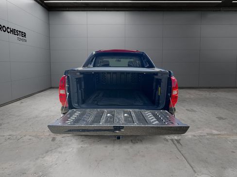 Used 2013 Chevrolet Avalanche LTZ AWD/4WD image 19