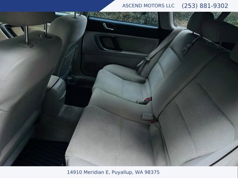 Used 2008 Subaru Outback 2.5i image 10