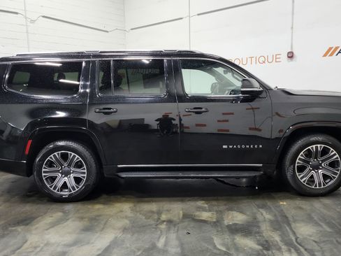 Used 2023 Jeep Wagoneer Series II image 22