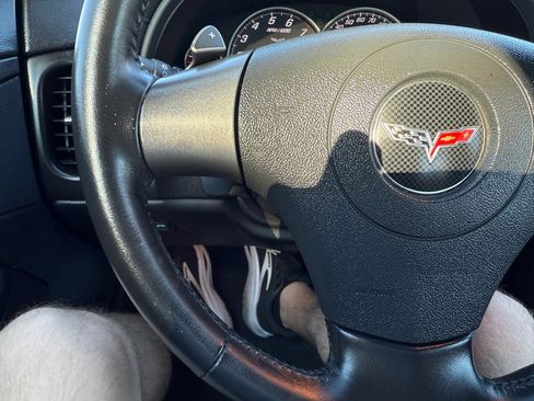 Used 2007 Chevrolet Corvette Coupe image 23