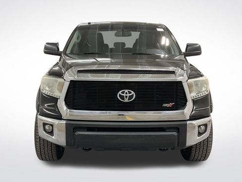 Used 2016 Toyota Tundra SR5 w/ SR5 Upgrade Package AWD/4WD image 5