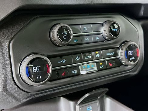 New 2025 Ford Bronco Big Bend image 18