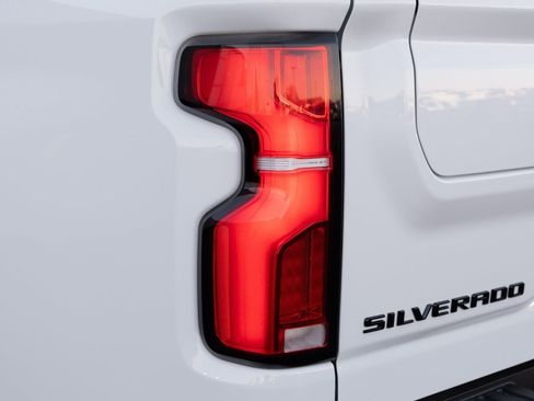 New 2026 Chevrolet Silverado 3500 High Country w/ High Country Premium Package image 28