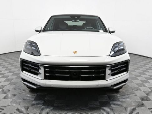 Certified 2026 Porsche Cayenne Coupe AWD/4WD image 25