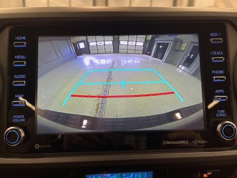 Used 2023 Toyota Tacoma TRD Off-Road image 23