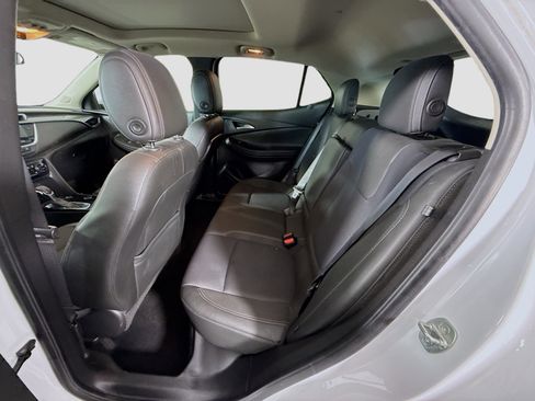 Used 2020 Buick Encore GX Select w/ Experience Buick Package image 25