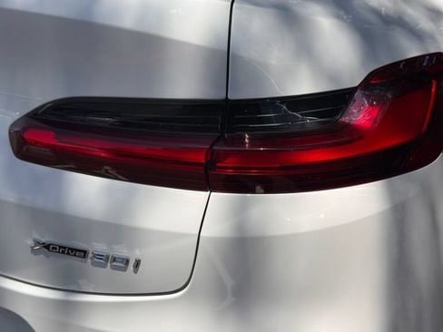 Used 2020 BMW X4 xDrive30i w/ Premium Package AWD/4WD image 8