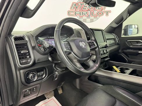 Used 2022 RAM 1500 Laramie w/ Sport Appearance Package image 10