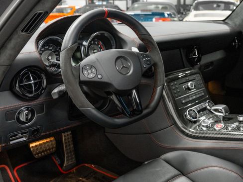 Used 2014 Mercedes-Benz SLS AMG GT Coupe image 26