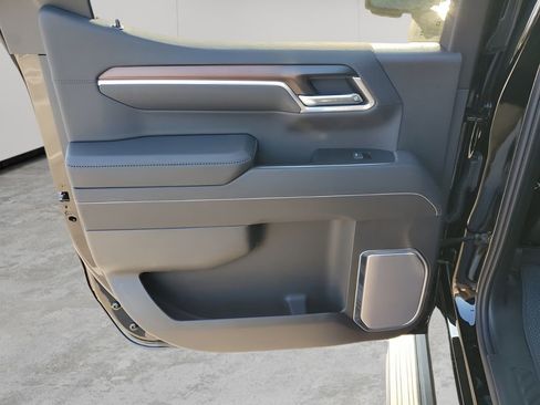 New 2026 GMC Sierra 1500 Denali w/ Denali Reserve Package image 17