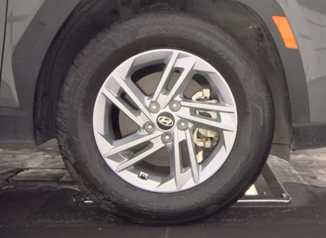 Used 2026 Hyundai Tucson SE FWD image 9