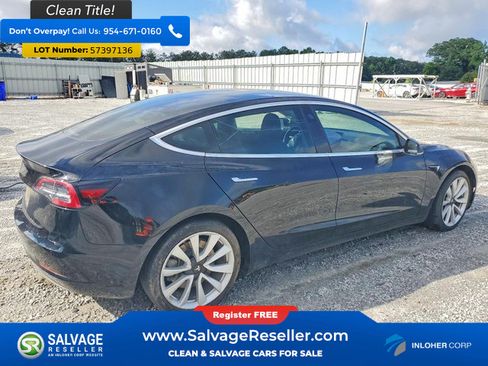 Used 2020 Tesla Model 3 Standard Range RWD image 4